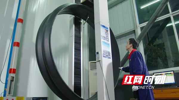 长沙热浸涂塑钢管批发：引领世界一流钢管生产新浪潮