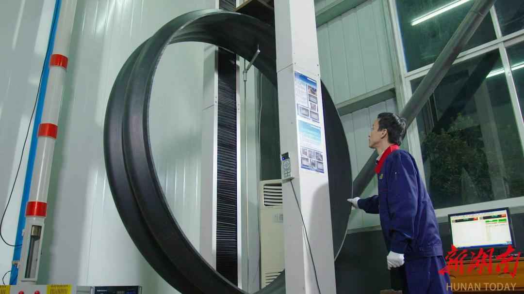 湖南热浸涂塑钢管哪家好？天卓管业实力上榜专精特新“小巨人”