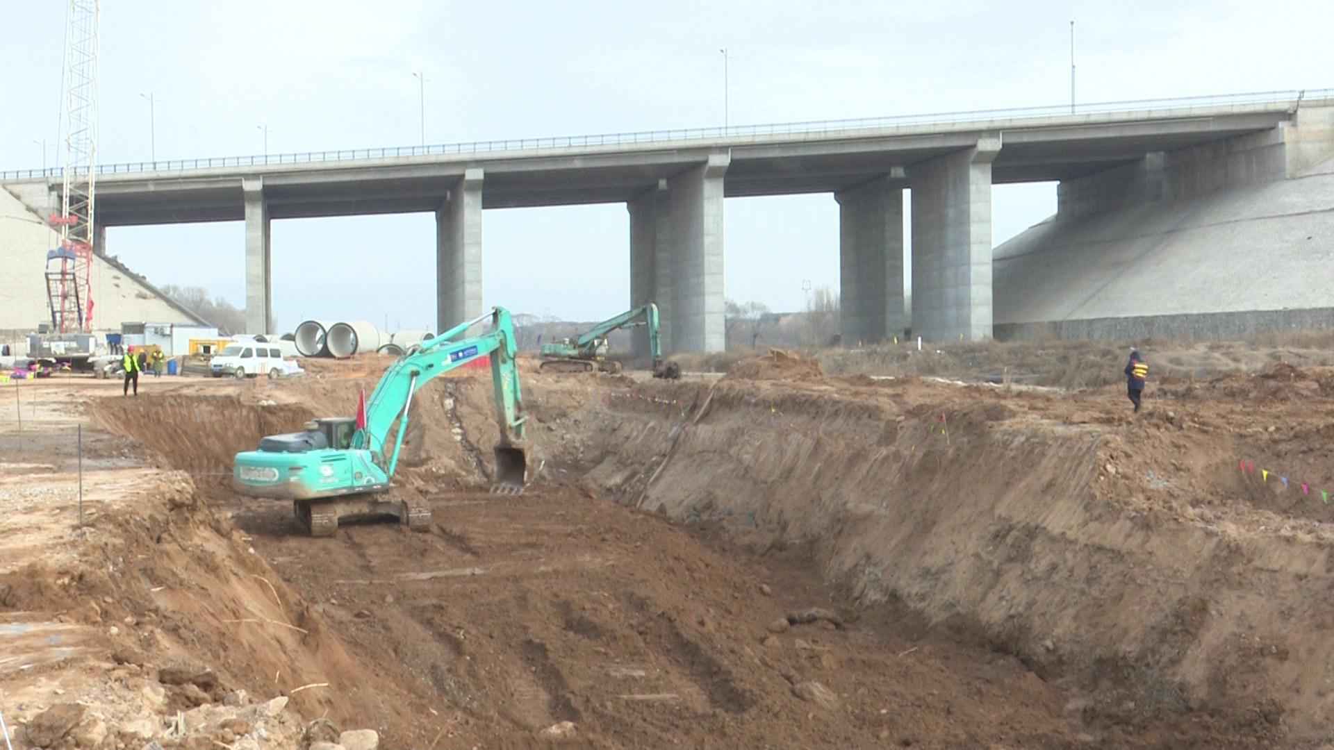 太原热浸涂塑钢管销售 阳曲县中社河河道综合治理工程:全力以赴保工期 为太忻一体化经济区建设作贡献 太原热浸涂塑钢管销售 阳曲县中社河河道综合治理工程:全力以赴保工期 为太忻一体化经济区建设作贡献